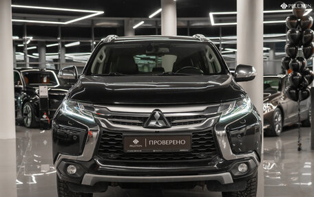 Mitsubishi Pajero Sport III рестайлинг, 2020 год, 3 500 000 рублей, 3 фотография