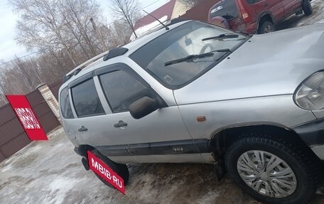 Chevrolet Niva I рестайлинг, 2005 год, 310 000 рублей, 5 фотография