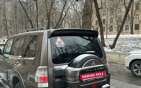 Mitsubishi Pajero IV, 2011 год, 2 400 000 рублей, 2 фотография