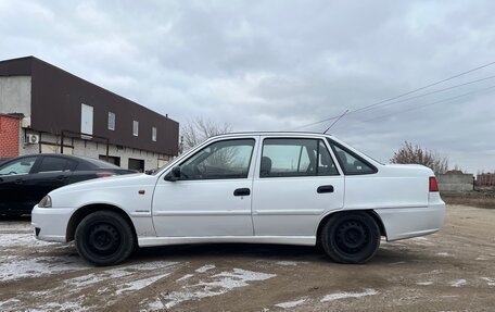 Daewoo Nexia I рестайлинг, 2011 год, 250 000 рублей, 3 фотография