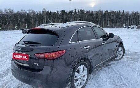 Infiniti FX II, 2013 год, 2 199 000 рублей, 2 фотография