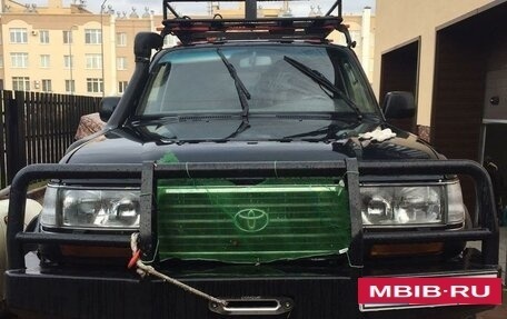 Toyota Land Cruiser 80 рестайлинг, 1995 год, 3 050 000 рублей, 2 фотография