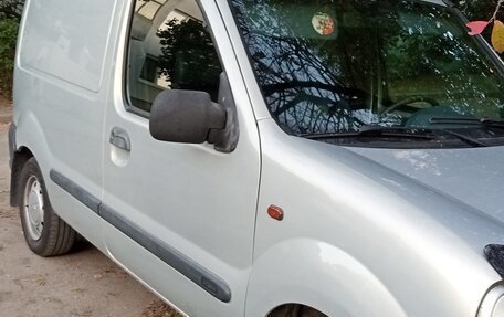 Renault Kangoo II рестайлинг, 2000 год, 430 000 рублей, 21 фотография