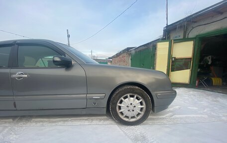 Mercedes-Benz E-Класс, 2000 год, 420 000 рублей, 9 фотография