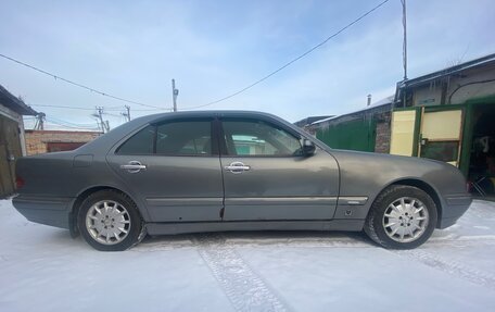 Mercedes-Benz E-Класс, 2000 год, 420 000 рублей, 8 фотография