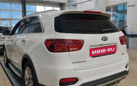 KIA Sorento III Prime рестайлинг, 2018 год, 3 390 000 рублей, 3 фотография