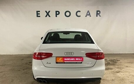 Audi A4, 2013 год, 1 995 000 рублей, 4 фотография