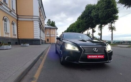 Lexus LS IV, 2013 год, 2 800 000 рублей, 1 фотография