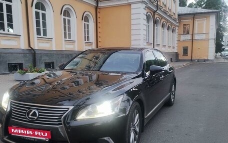 Lexus LS IV, 2013 год, 2 800 000 рублей, 10 фотография