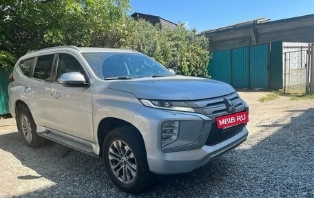 Mitsubishi Pajero Sport III рестайлинг, 2021 год, 4 300 000 рублей, 2 фотография