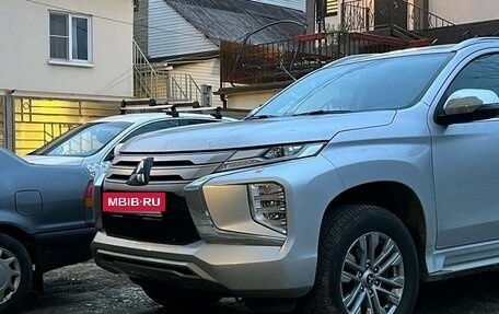 Mitsubishi Pajero Sport III рестайлинг, 2021 год, 4 300 000 рублей, 6 фотография