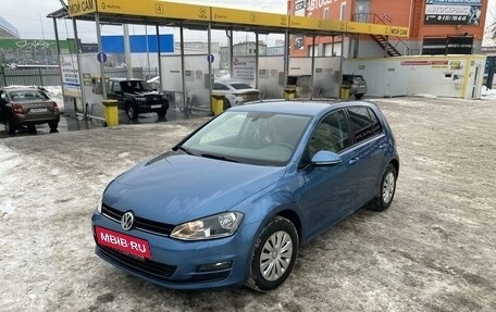 Volkswagen Golf VII, 2013 год, 1 050 000 рублей, 2 фотография