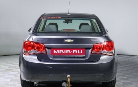 Chevrolet Cruze II, 2010 год, 575 000 рублей, 6 фотография