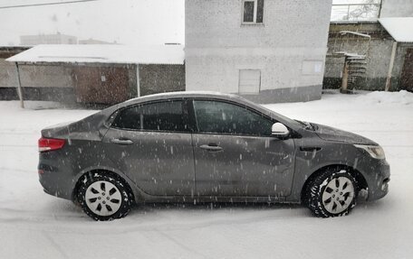 KIA Rio III рестайлинг, 2015 год, 460 000 рублей, 6 фотография