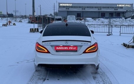 Mercedes-Benz CLS, 2011 год, 1 750 000 рублей, 2 фотография