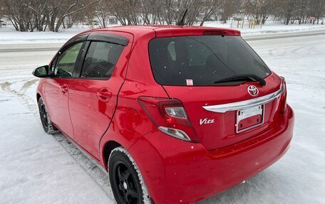 Toyota Vitz, 2015 год, 1 100 000 рублей, 3 фотография