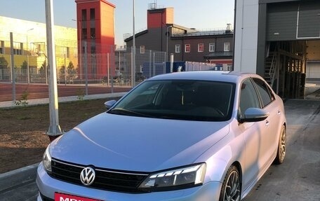 Volkswagen Jetta VI, 2015 год, 1 550 000 рублей, 5 фотография