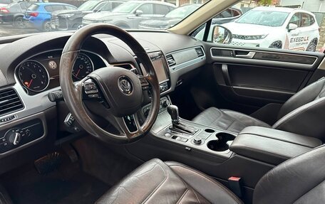 Volkswagen Touareg III, 2012 год, 1 640 000 рублей, 10 фотография