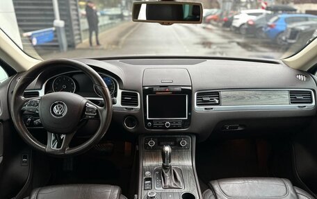 Volkswagen Touareg III, 2012 год, 1 640 000 рублей, 19 фотография