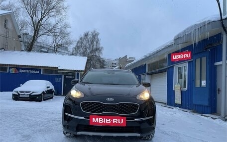 KIA Sportage IV рестайлинг, 2018 год, 2 420 000 рублей, 3 фотография