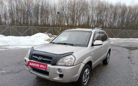 Hyundai Tucson III, 2006 год, 650 000 рублей, 3 фотография