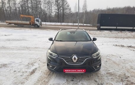 Renault Megane IV, 2018 год, 1 600 000 рублей, 3 фотография