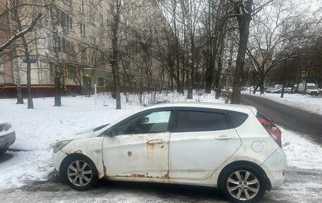 Hyundai Solaris II рестайлинг, 2014 год, 280 000 рублей, 5 фотография