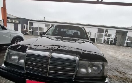 Mercedes-Benz W124, 1992 год, 395 000 рублей, 2 фотография