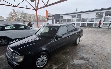 Mercedes-Benz W124, 1992 год, 395 000 рублей, 13 фотография