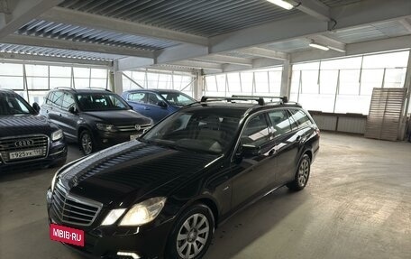 Mercedes-Benz E-Класс, 2010 год, 1 350 000 рублей, 6 фотография