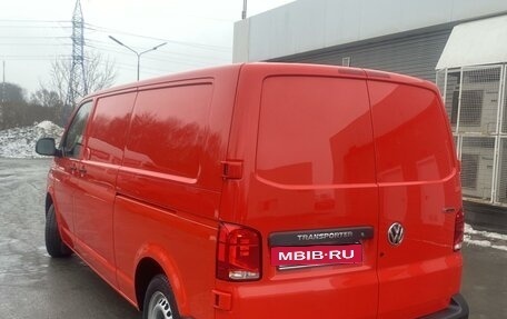 Volkswagen Transporter T6 рестайлинг, 2021 год, 4 650 000 рублей, 5 фотография