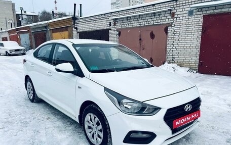 Hyundai Solaris II рестайлинг, 2017 год, 1 450 000 рублей, 3 фотография