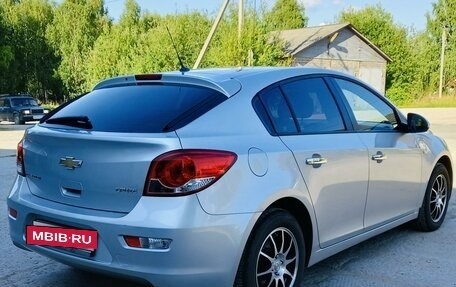 Chevrolet Cruze II, 2012 год, 800 000 рублей, 7 фотография