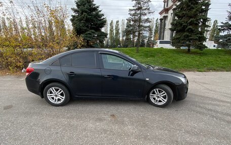 Chevrolet Cruze II, 2010 год, 623 000 рублей, 10 фотография