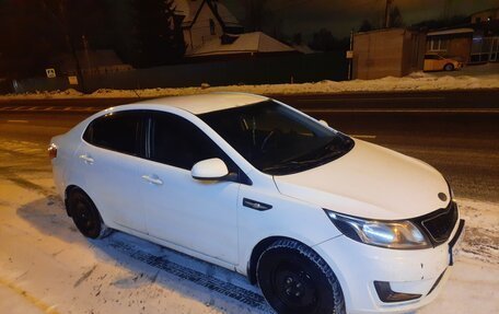 KIA Rio III рестайлинг, 2013 год, 650 000 рублей, 1 фотография