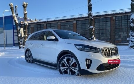 KIA Sorento III Prime рестайлинг, 2018 год, 3 050 000 рублей, 2 фотография