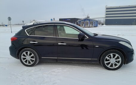 Infiniti EX, 2011 год, 1 950 000 рублей, 19 фотография