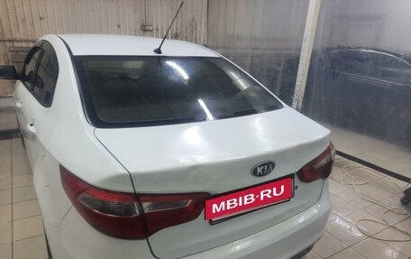 KIA Rio III рестайлинг, 2013 год, 650 000 рублей, 4 фотография