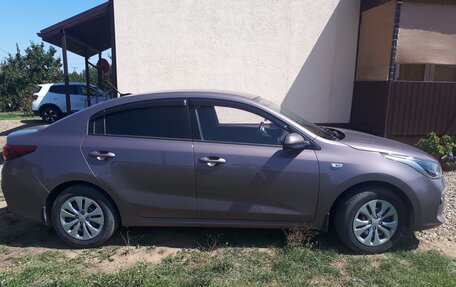 KIA Rio IV, 2019 год, 1 590 000 рублей, 7 фотография