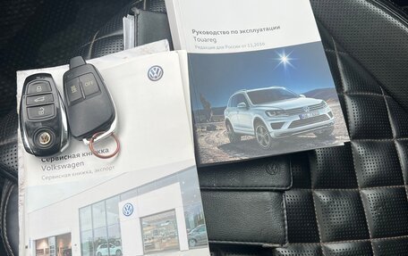 Volkswagen Touareg III, 2017 год, 3 990 000 рублей, 1 фотография