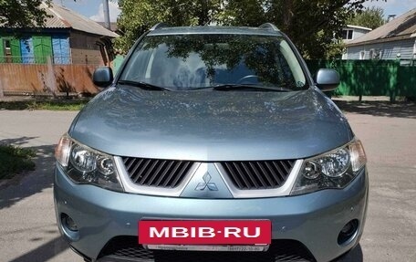 Mitsubishi Outlander III рестайлинг 3, 2008 год, 1 350 000 рублей, 6 фотография