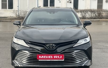 Toyota Camry, 2020 год, 3 325 450 рублей, 2 фотография