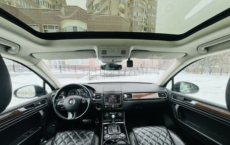 Volkswagen Touareg III, 2017 год, 3 990 000 рублей, 9 фотография