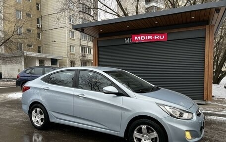 Hyundai Solaris II рестайлинг, 2012 год, 1 085 000 рублей, 6 фотография