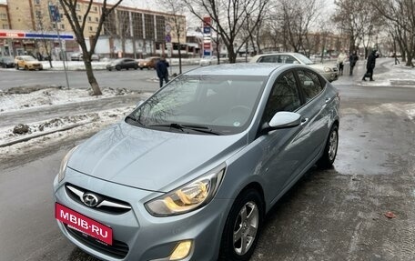 Hyundai Solaris II рестайлинг, 2012 год, 1 085 000 рублей, 2 фотография