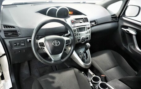 Toyota Verso I, 2010 год, 1 049 800 рублей, 8 фотография