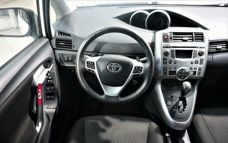 Toyota Verso I, 2010 год, 1 049 800 рублей, 10 фотография