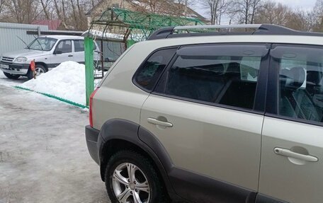 Hyundai Tucson III, 2005 год, 1 300 000 рублей, 4 фотография