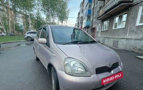 Toyota Vitz, 2001 год, 400 000 рублей, 6 фотография