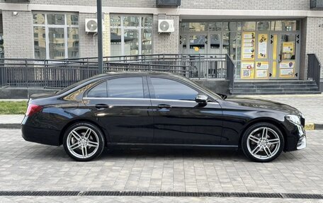 Mercedes-Benz E-Класс, 2016 год, 3 250 000 рублей, 5 фотография